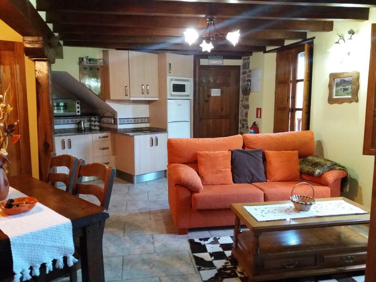 Apartamentos La Condesa Valmeo Exterior foto